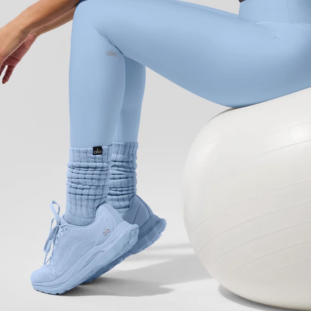 ALO Yoga Unisex Scrunch Socks